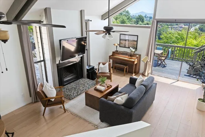 831 S Broadway, Escondido, California 92025