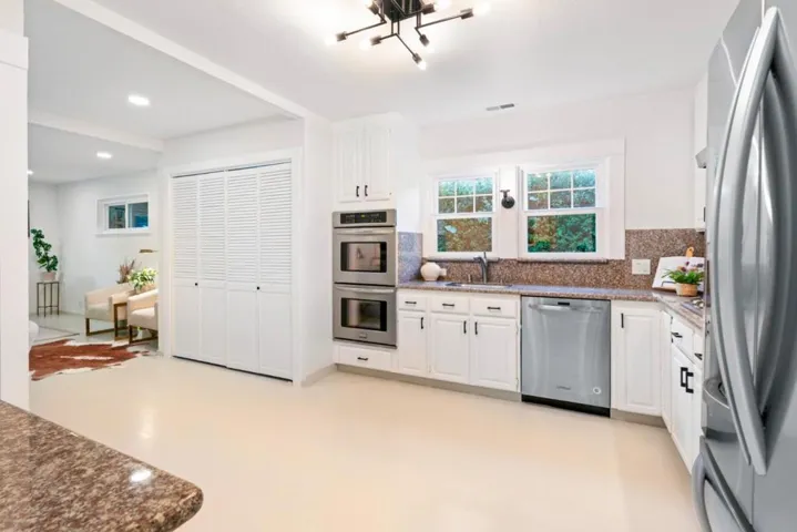 428 Guinda Street, Palo Alto, California 94301