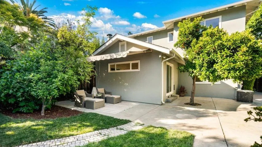 428 Guinda Street, Palo Alto, California 94301