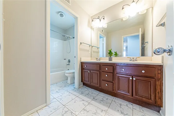 17645 Loganberry Road, Carson, California 90746