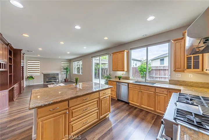 17645 Loganberry Road, Carson, California 90746