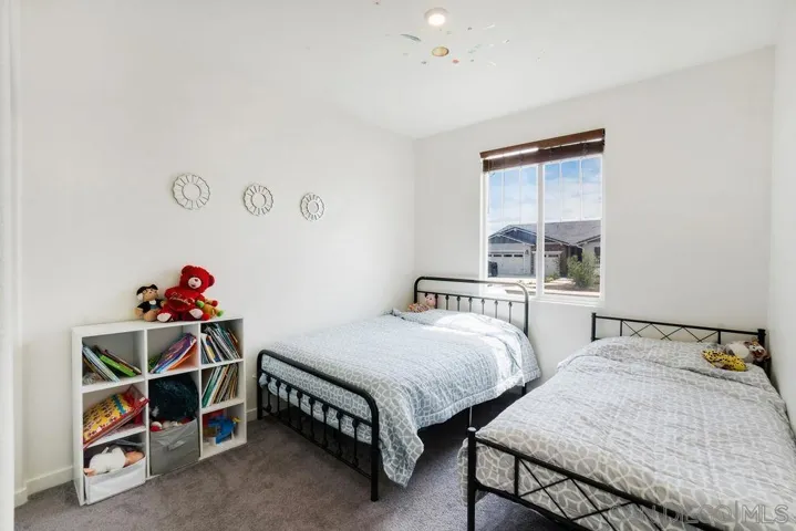 31322 Darlington Oak Drive, Winchester, California 92596
