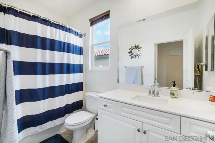 31322 Darlington Oak Drive, Winchester, California 92596
