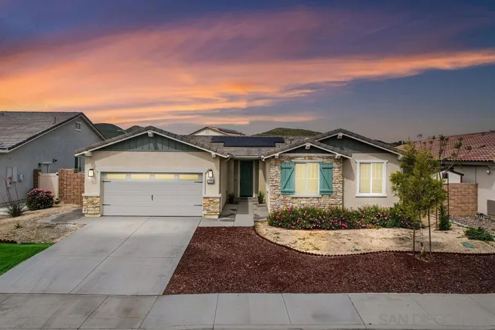 31322 Darlington Oak Drive, Winchester, California 92596