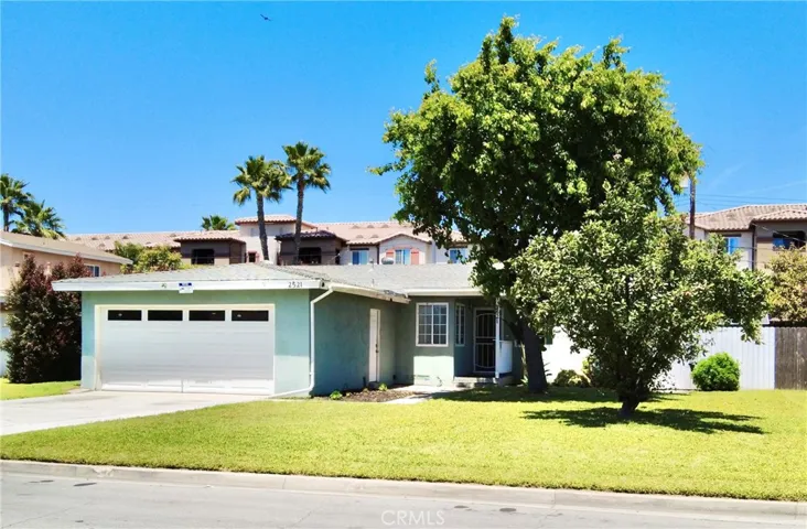 2521 W Clearbrook Lane, Anaheim, California 92804