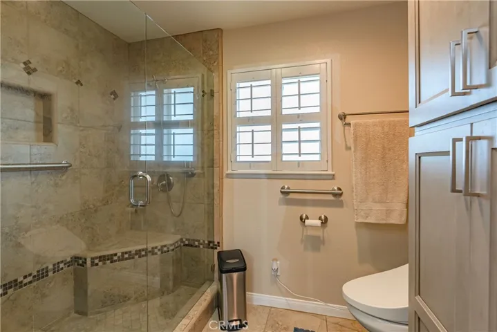 2205 N Palm Way, Upland, California 91784