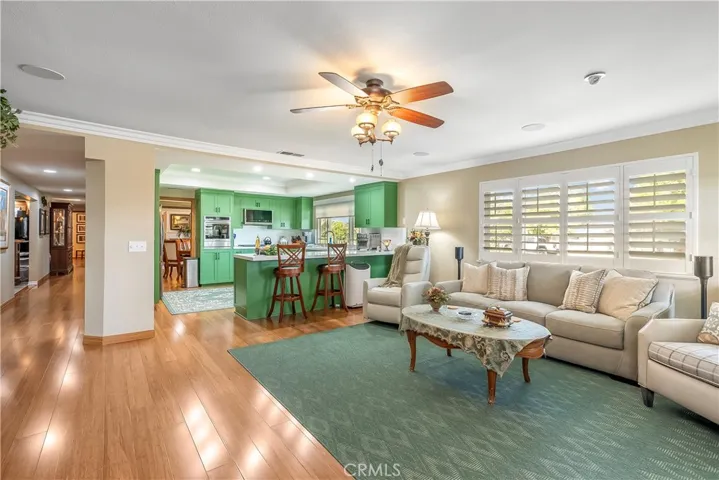 2205 N Palm Way, Upland, California 91784
