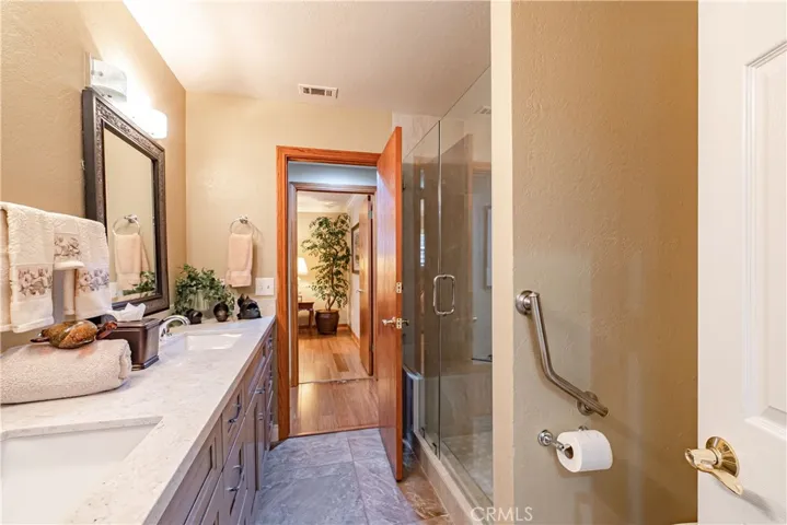 2205 N Palm Way, Upland, California 91784