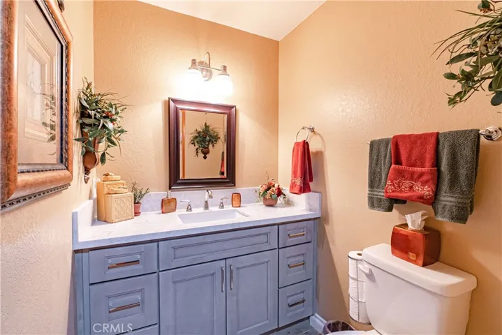 2205 N Palm Way, Upland, California 91784