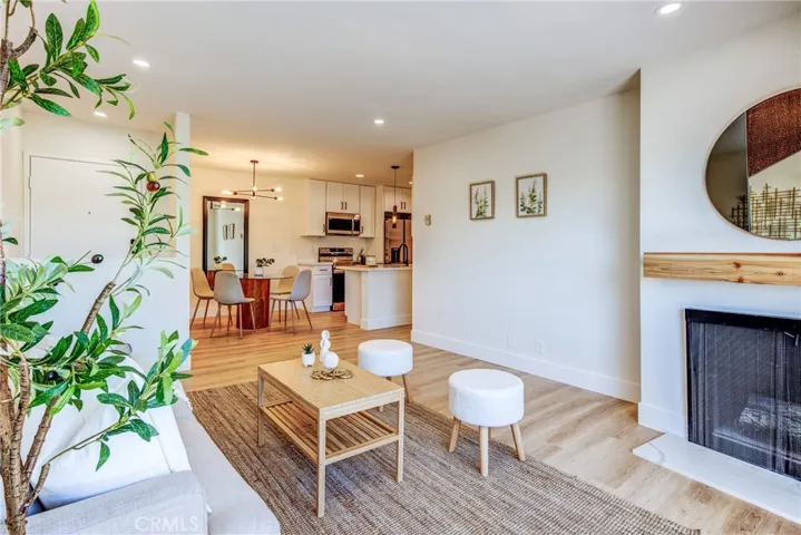 8163 Redlands Street 73, Playa Del Rey, California 90293