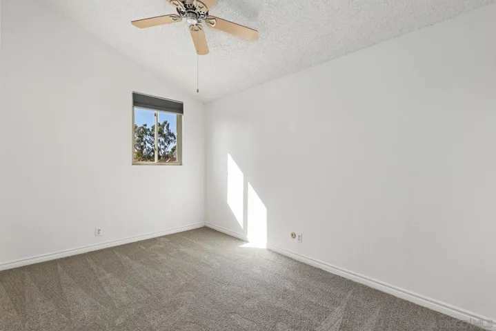 964 Marlin, Vista, California 92084