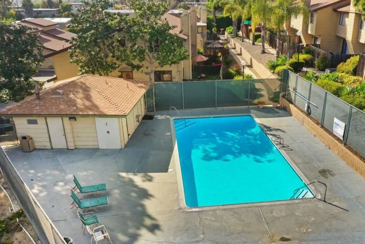 964 Marlin, Vista, California 92084