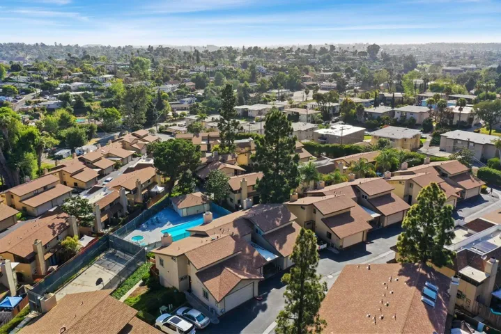 964 Marlin, Vista, California 92084