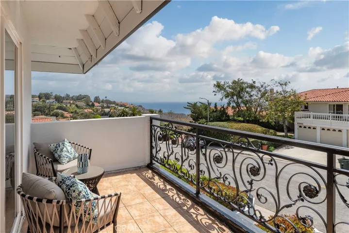 Ocean view from upstairs balcony.