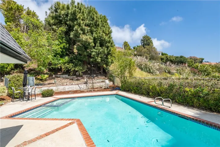 30240 Calle De Suenos, Rancho Palos Verdes, California 90275