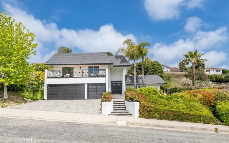 Beautiful curb appeal.