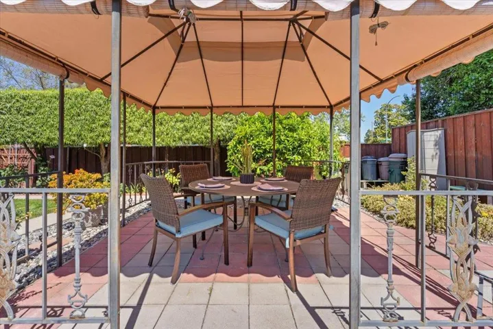 4614 Royal Garden Place, San Jose, California 95136