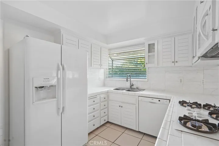 16433 Romar Street, North Hills, California 91343