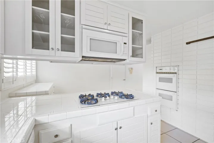 16433 Romar Street, North Hills, California 91343