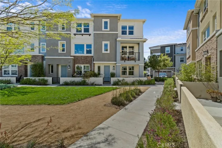 340 Adela, Lake Forest, California 92630