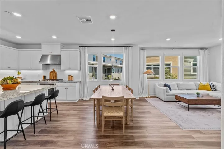 340 Adela, Lake Forest, California 92630