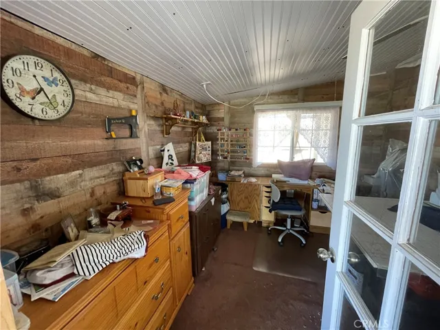 Bonus/Sewing Room