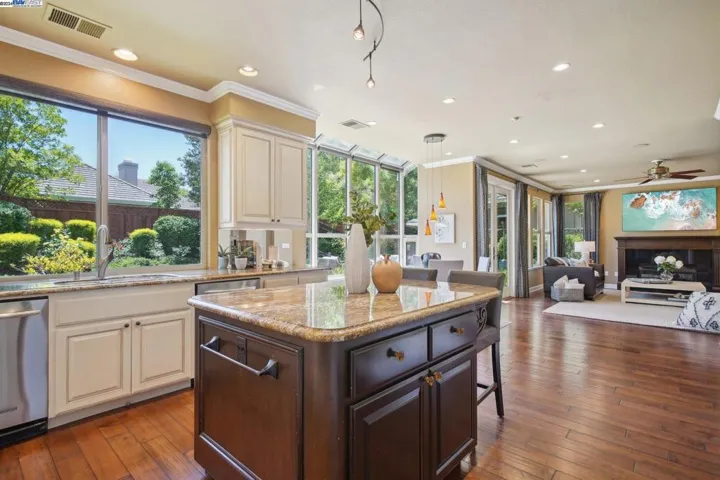 543 Montori Ct, Pleasanton, California 94566