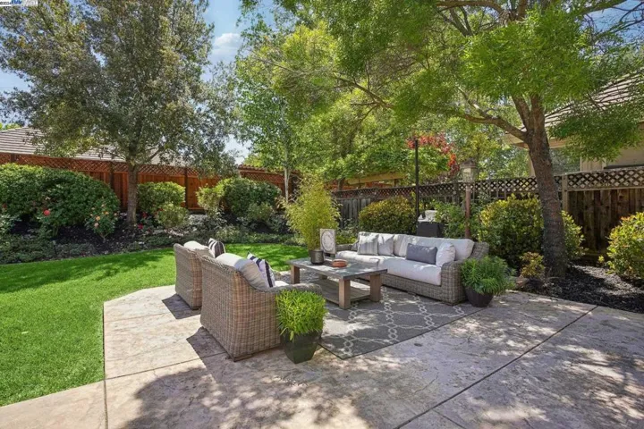 543 Montori Ct, Pleasanton, California 94566