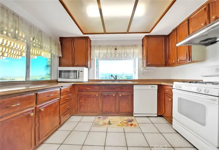 15252 Turquoise Circle N, Chino Hills, California 91709