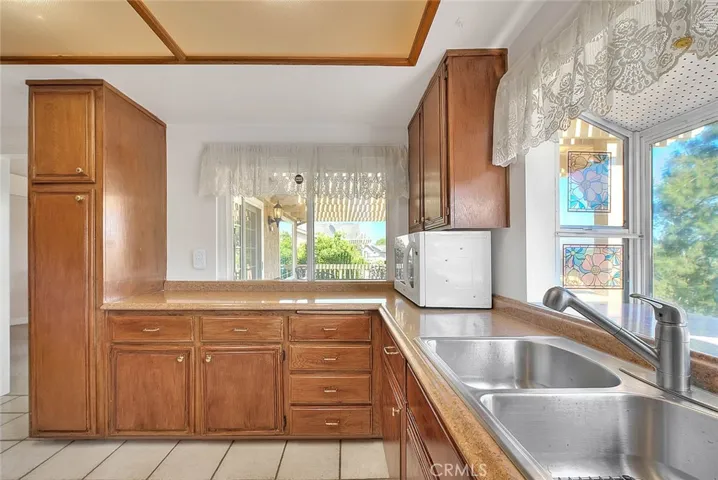 15252 Turquoise Circle N, Chino Hills, California 91709