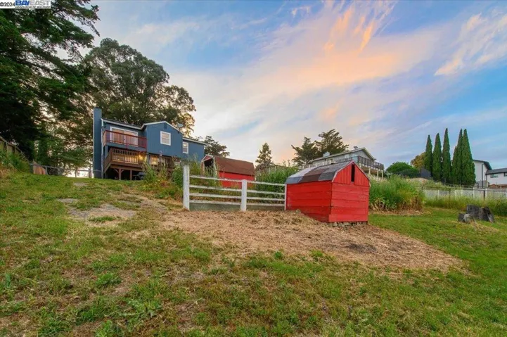 6869 Sunnyslope Ave, Castro Valley, California 94552