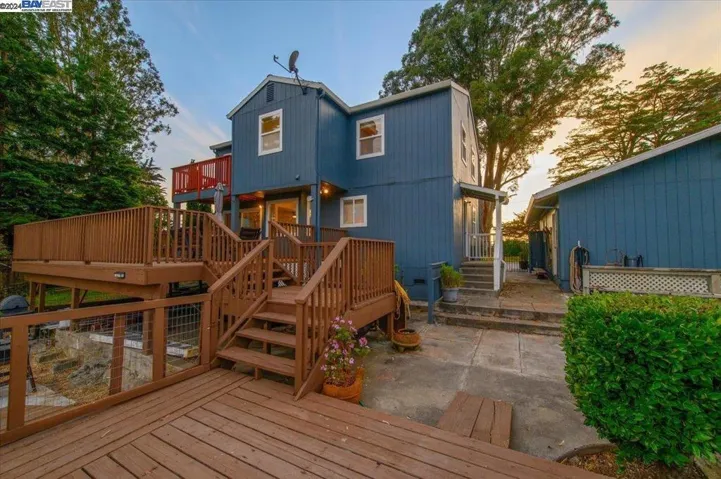 6869 Sunnyslope Ave, Castro Valley, California 94552