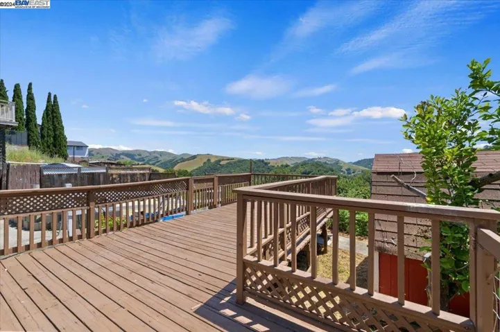 6869 Sunnyslope Ave, Castro Valley, California 94552