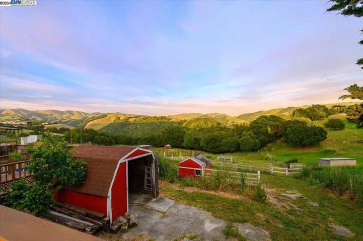 6869 Sunnyslope Ave, Castro Valley, California 94552