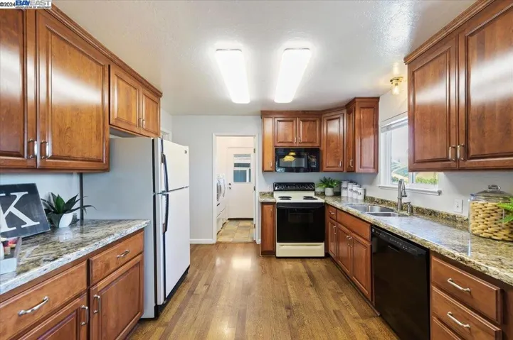 6869 Sunnyslope Ave, Castro Valley, California 94552