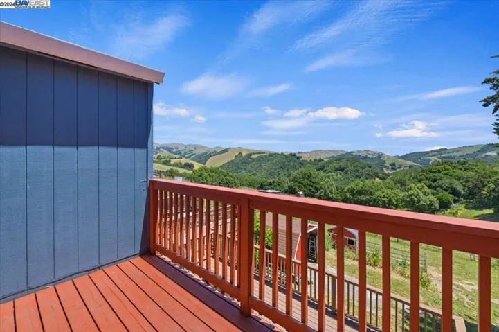 6869 Sunnyslope Ave, Castro Valley, California 94552