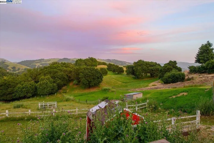 6869 Sunnyslope Ave, Castro Valley, California 94552