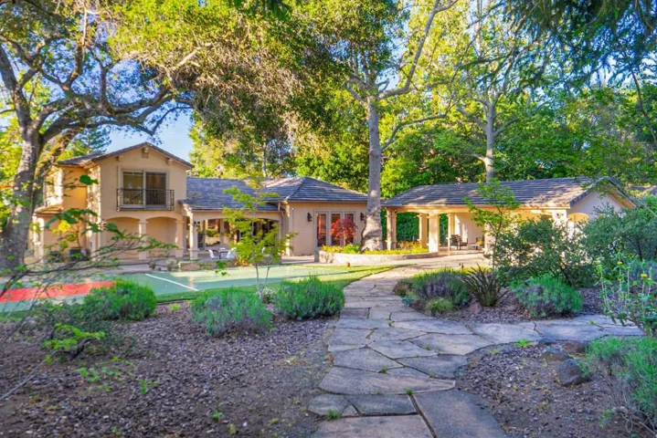 15090 Park Drive, Saratoga, California 95070