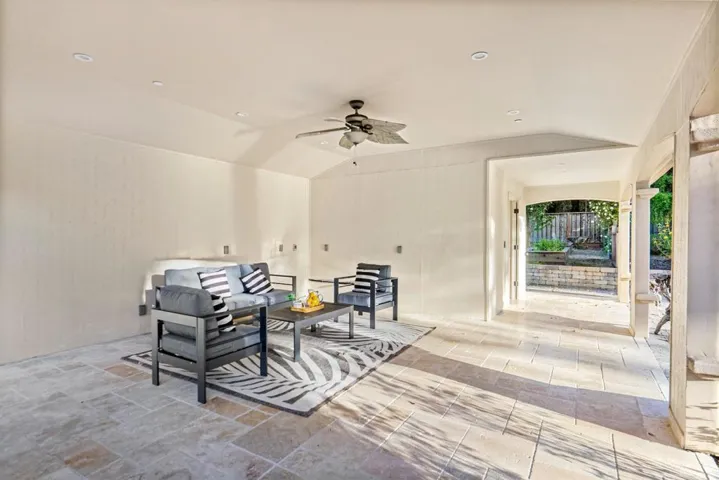 15090 Park Drive, Saratoga, California 95070