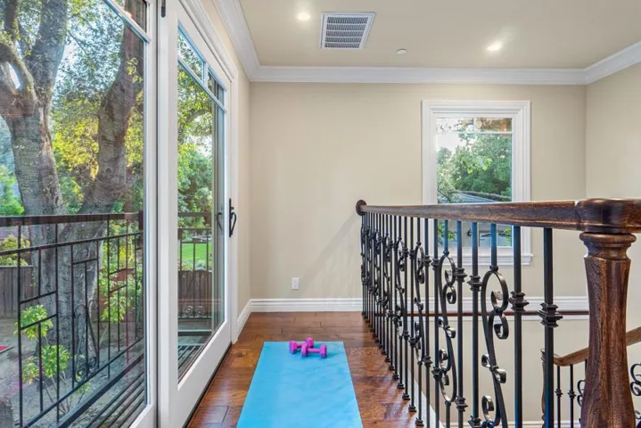 15090 Park Drive, Saratoga, California 95070