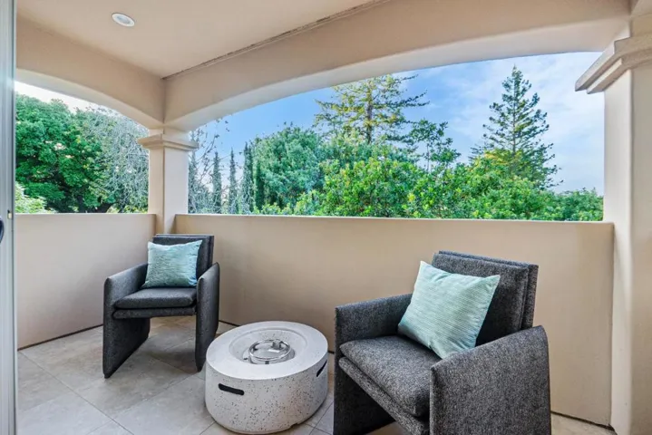 15090 Park Drive, Saratoga, California 95070