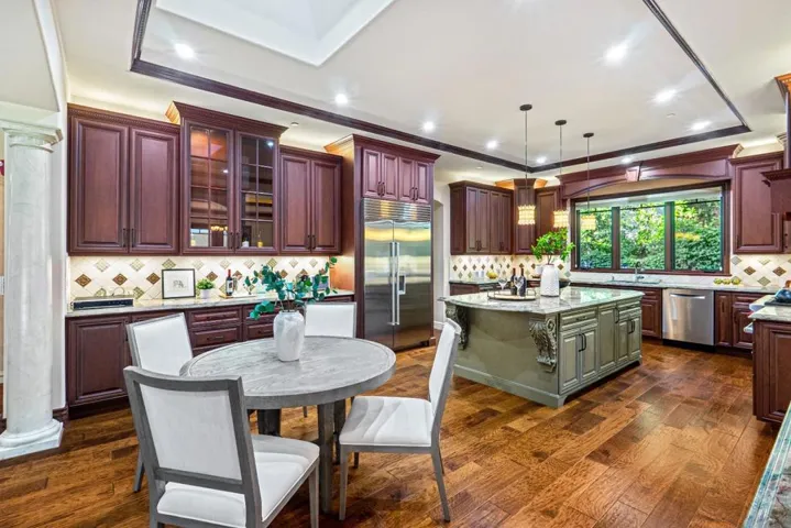 15090 Park Drive, Saratoga, California 95070