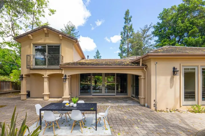 15090 Park Drive, Saratoga, California 95070