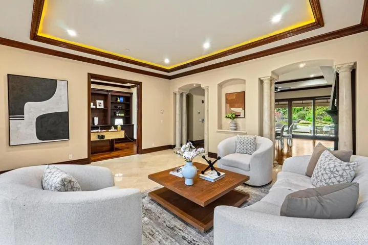 15090 Park Drive, Saratoga, California 95070