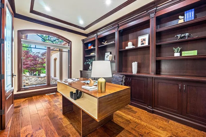 15090 Park Drive, Saratoga, California 95070