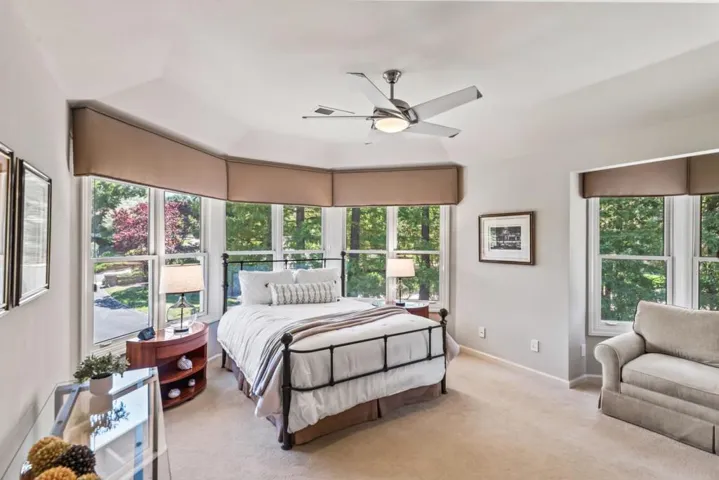 21847 Villa Oaks Lane, Saratoga, California 95070