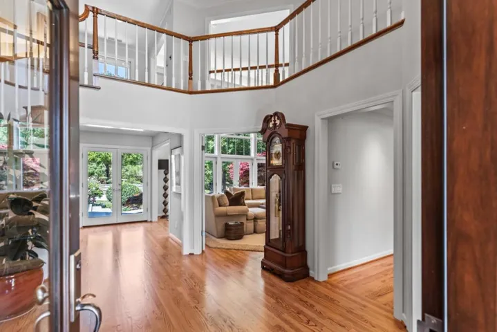 21847 Villa Oaks Lane, Saratoga, California 95070