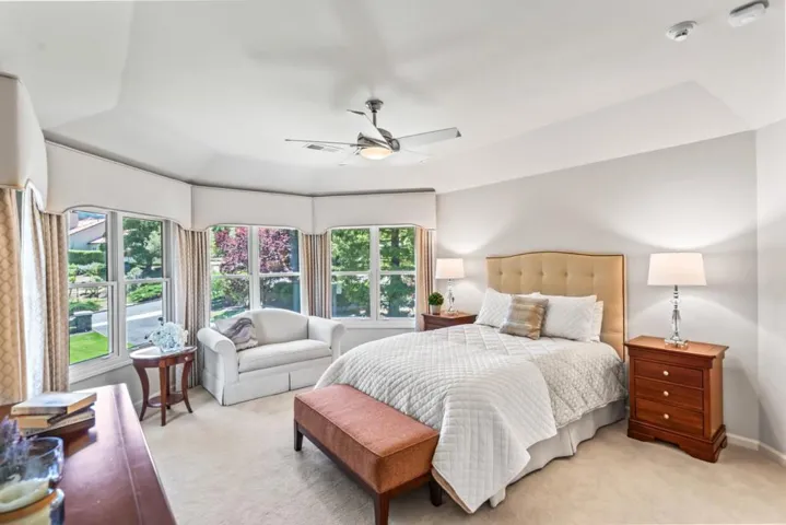 21847 Villa Oaks Lane, Saratoga, California 95070