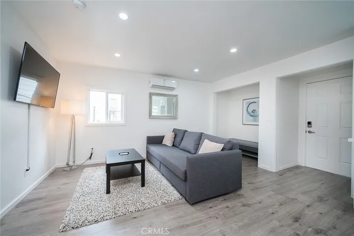 409 W. Harvard St.#a, Glendale, California 91204