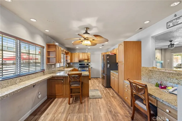 38325 Chuperosa Lane, Cathedral City, California 92234